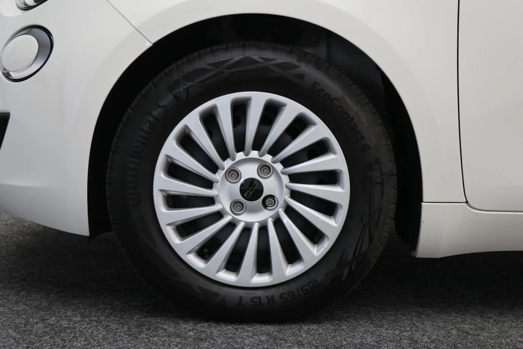 Fiat 500e – foto 22