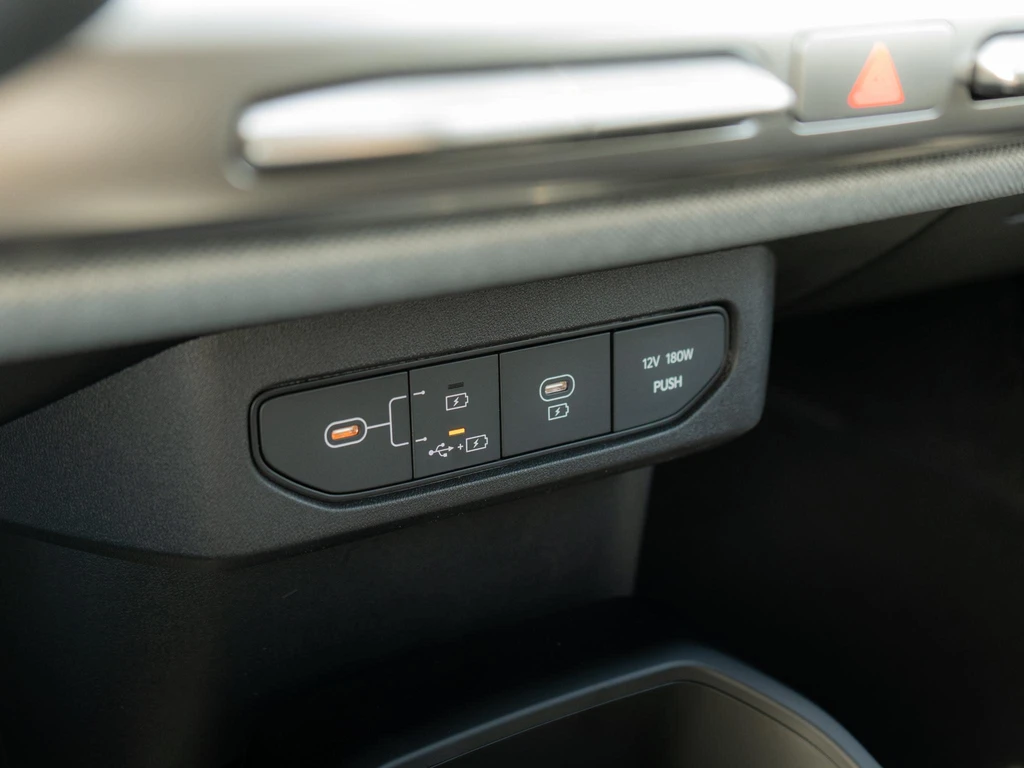 Kia EV4 – foto 30