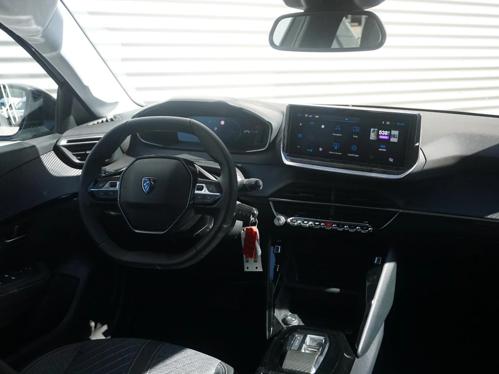 Peugeot 208 – foto 13