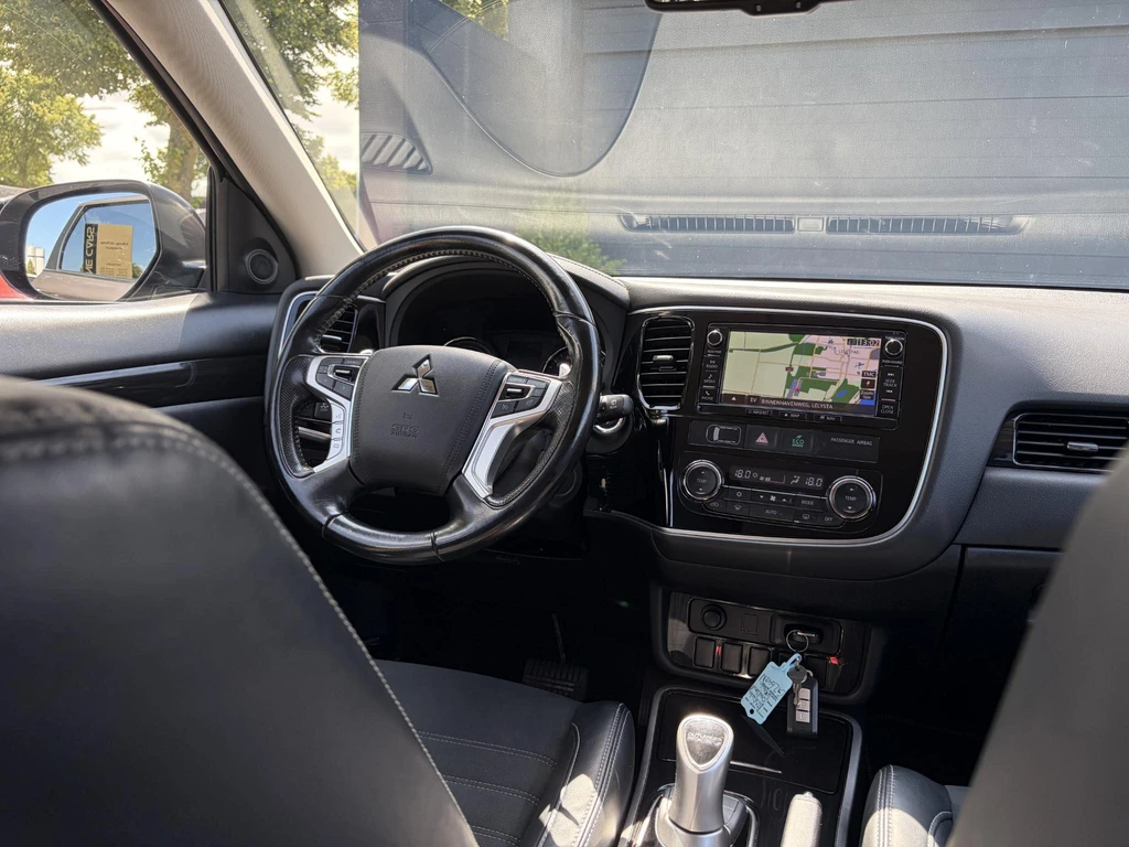 Mitsubishi Outlander – foto 12
