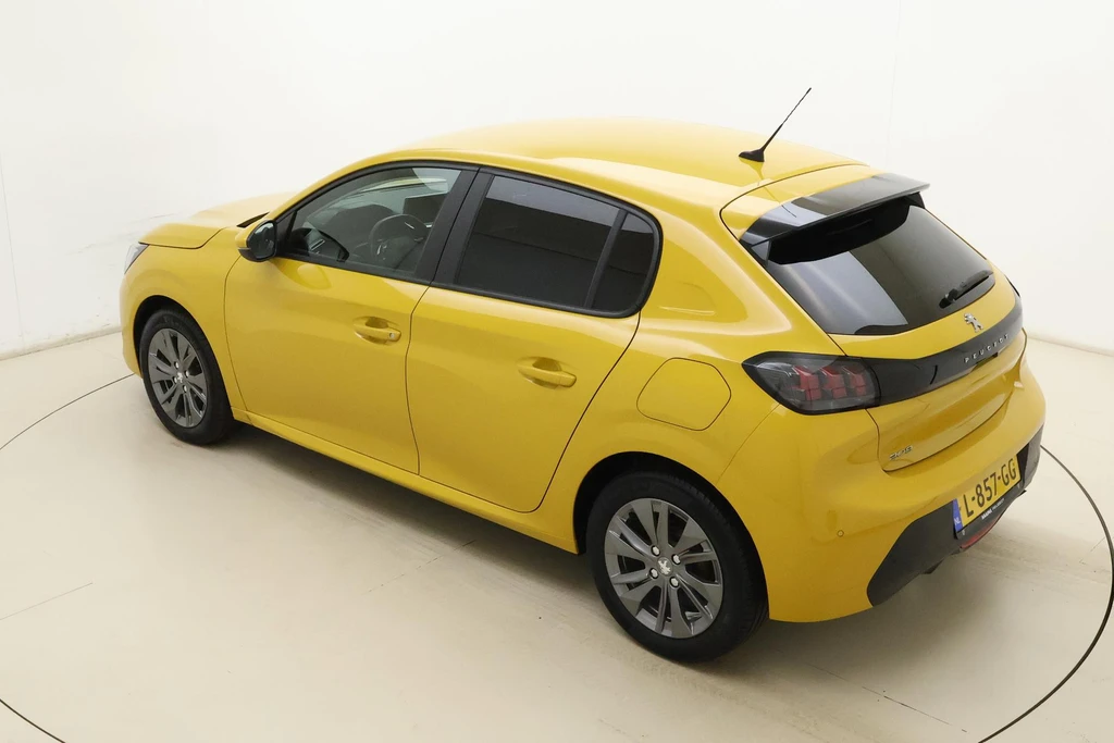 Peugeot 208 – foto 3