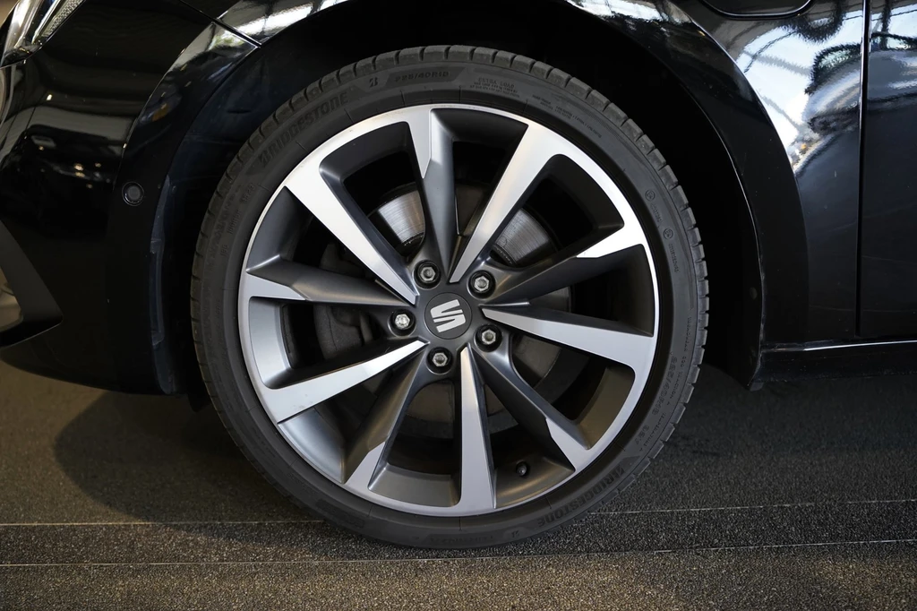 SEAT Leon – foto 17