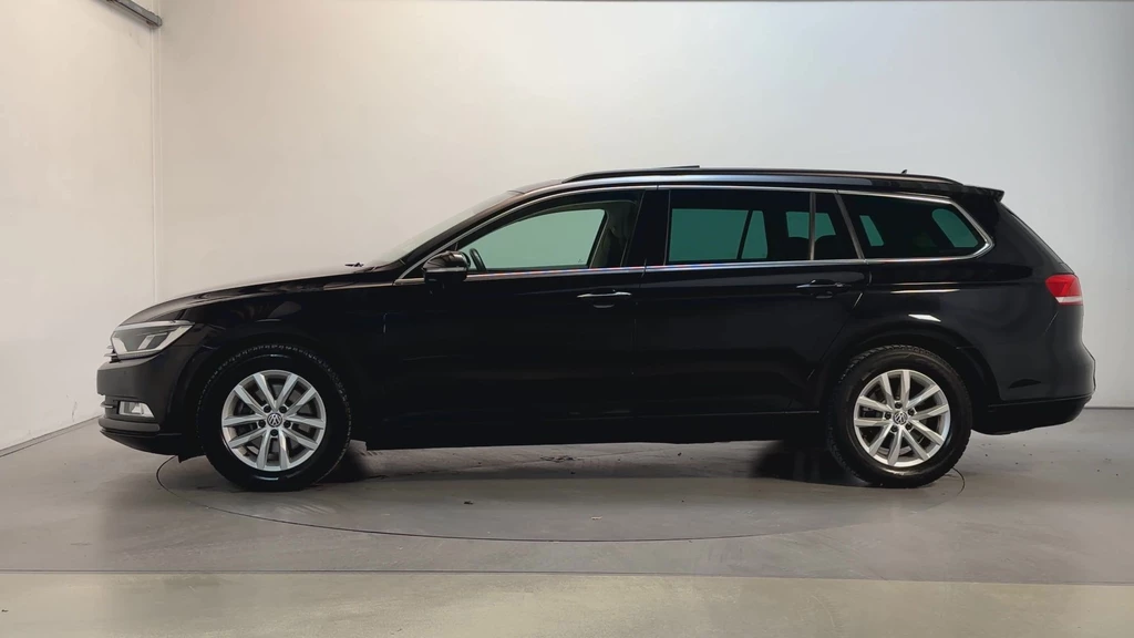 Volkswagen Passat – foto 2