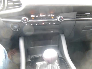 Mazda 3 – thumbnail 15