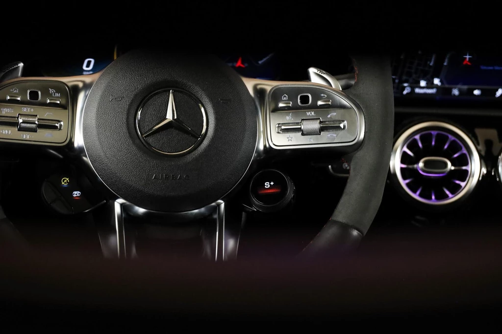 Mercedes-Benz CLA – foto 33