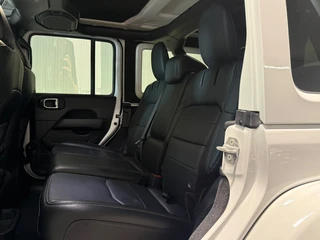 Jeep Wrangler – thumbnail 17