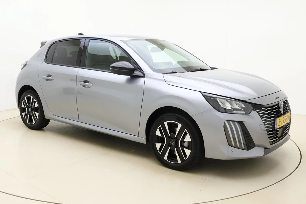 Peugeot 208 – foto 8