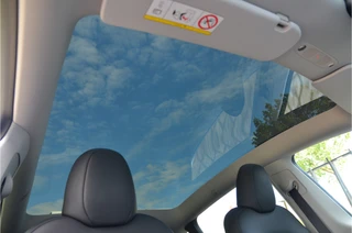 Tesla Model Y – thumbnail 6