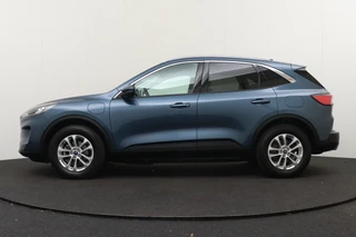 Ford Kuga – thumbnail 2