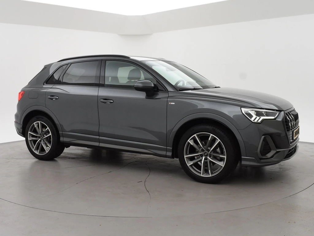 Audi Q3 – foto 12