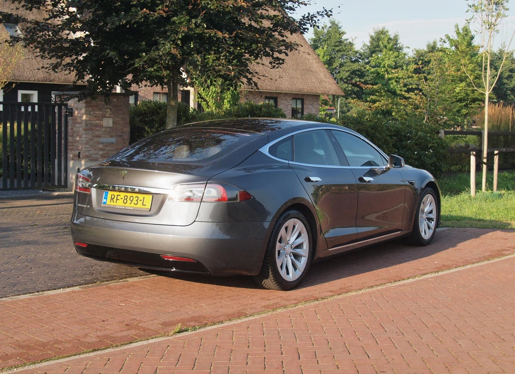 Tesla Model S – foto 6