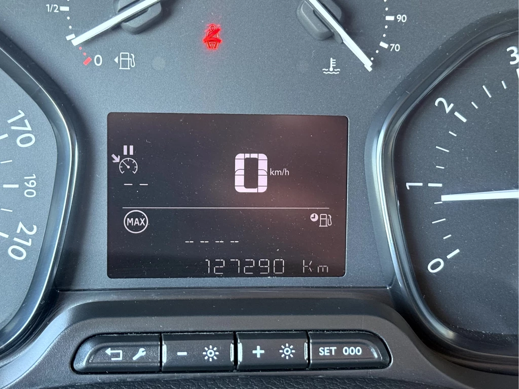 Opel Vivaro – foto 15