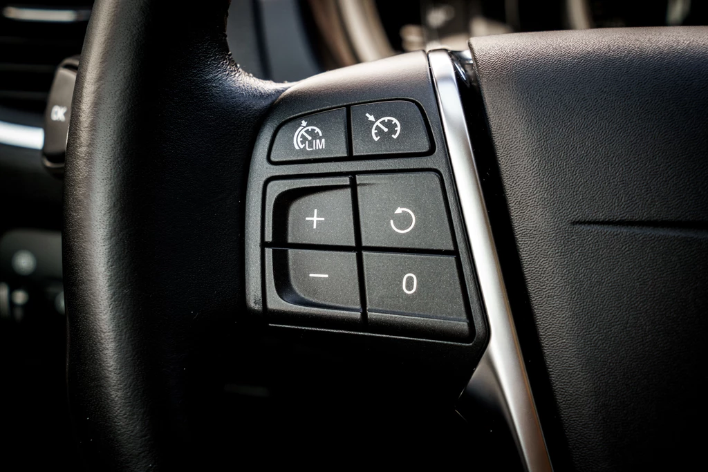 Volvo V40 – foto 37