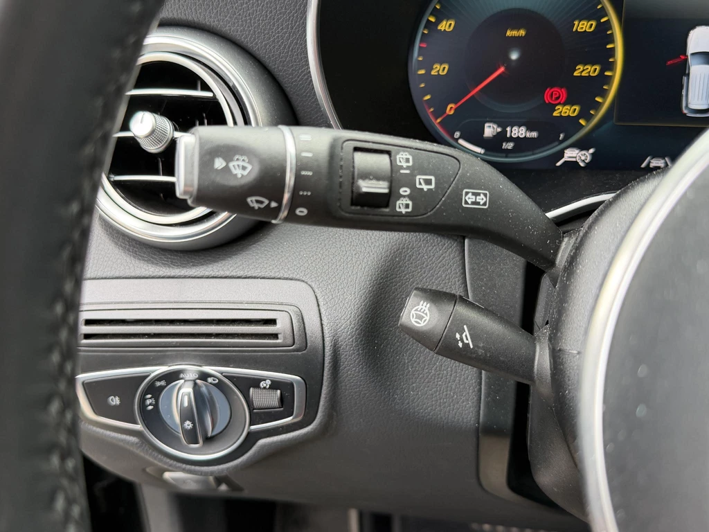 Mercedes-Benz GLC – foto 16