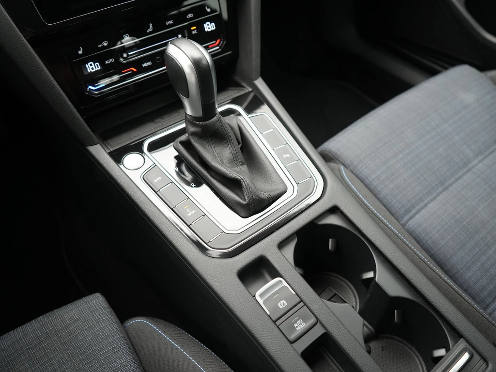 Volkswagen Passat – foto 32