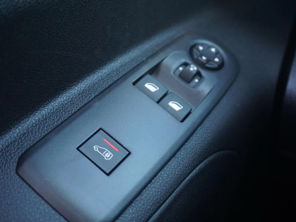 Peugeot e-Partner – foto 21