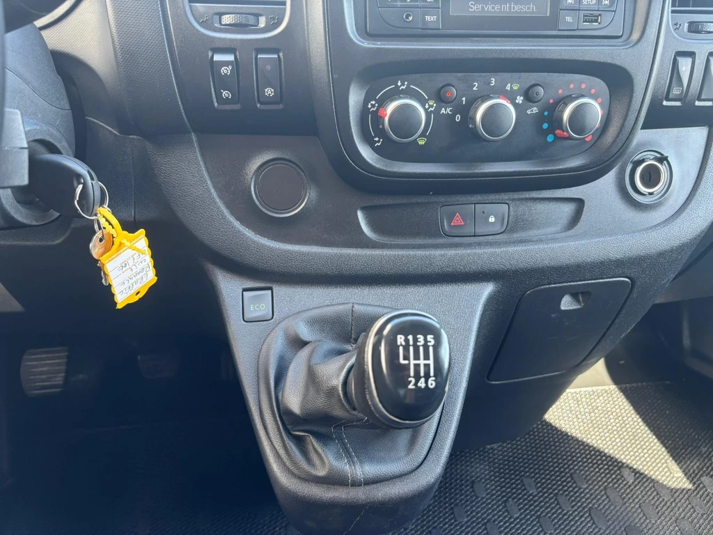 Renault Trafic – foto 23