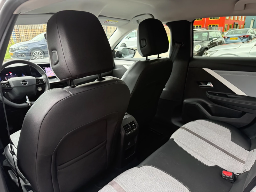 Opel Astra – foto 27