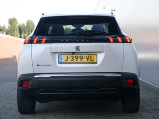 Peugeot e-2008 – thumbnail 4
