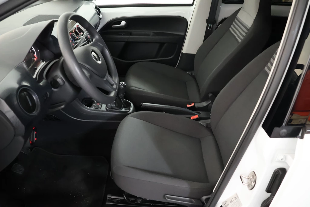 Volkswagen up! – foto 9