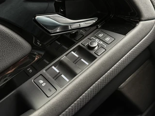 Land Rover Range Rover Evoque – thumbnail 35
