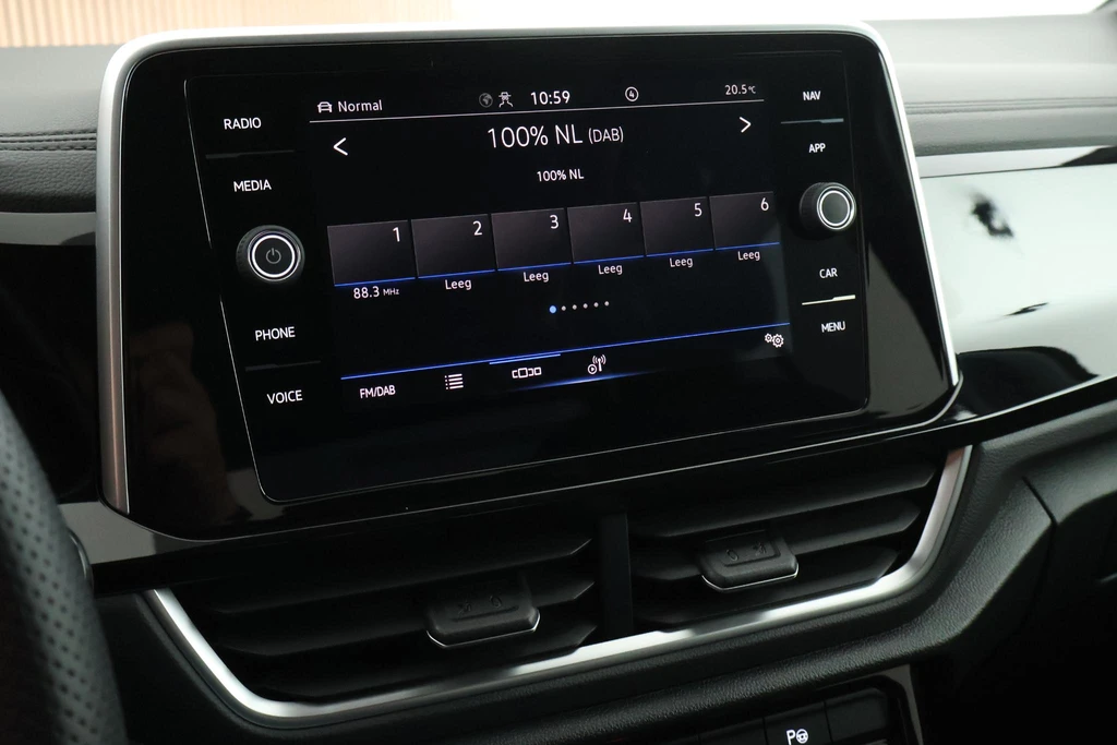 Volkswagen T-Roc – foto 24
