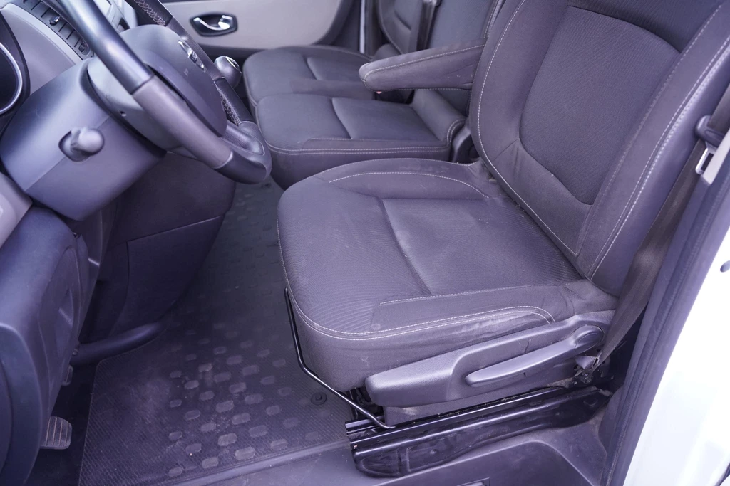 Nissan NV300 – foto 25
