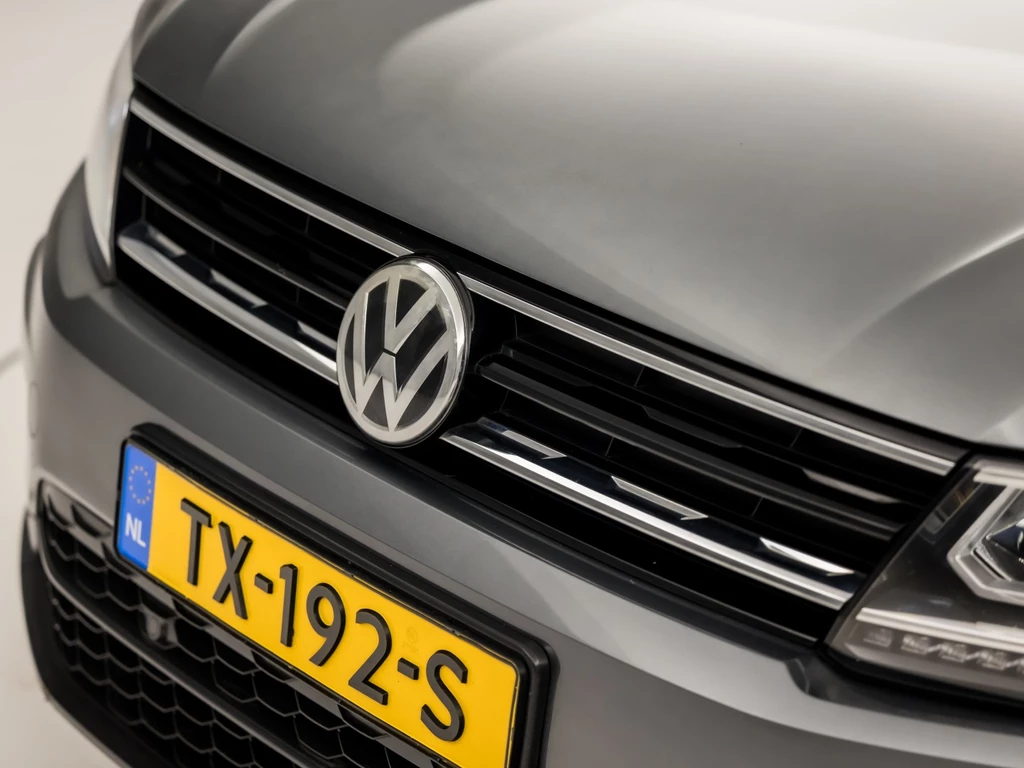 Volkswagen Tiguan – foto 18