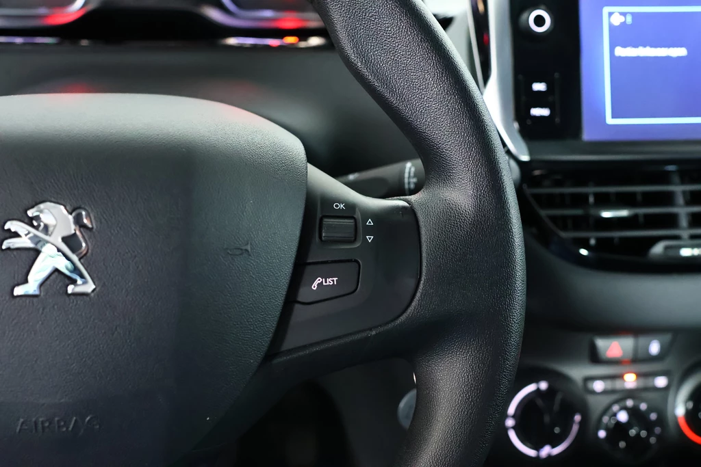 Peugeot 208 – foto 22
