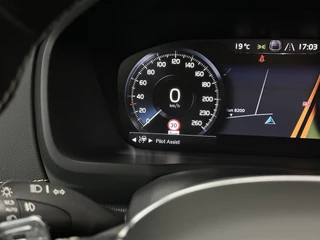 Volvo XC90 – thumbnail 13