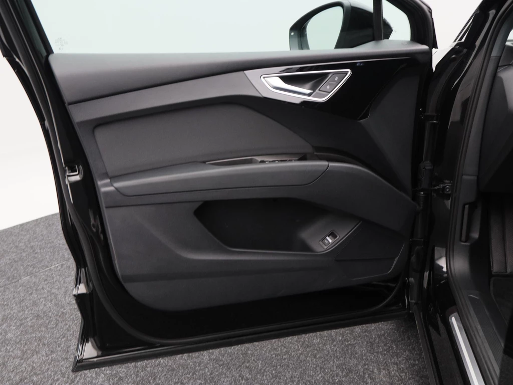 Audi Q4 e-tron – foto 19