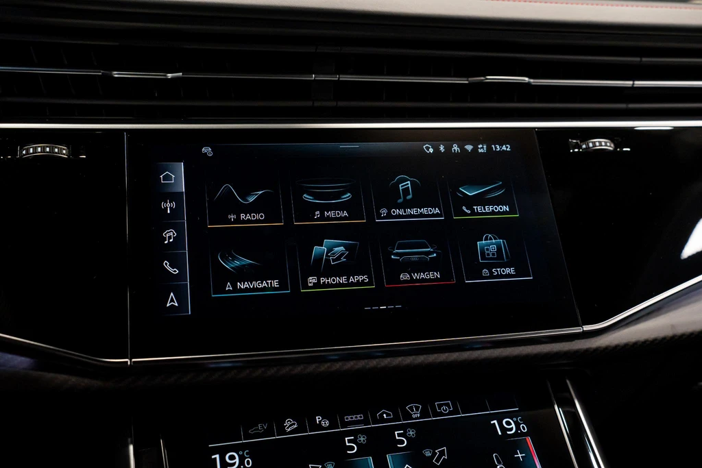 Audi Q8 – foto 49