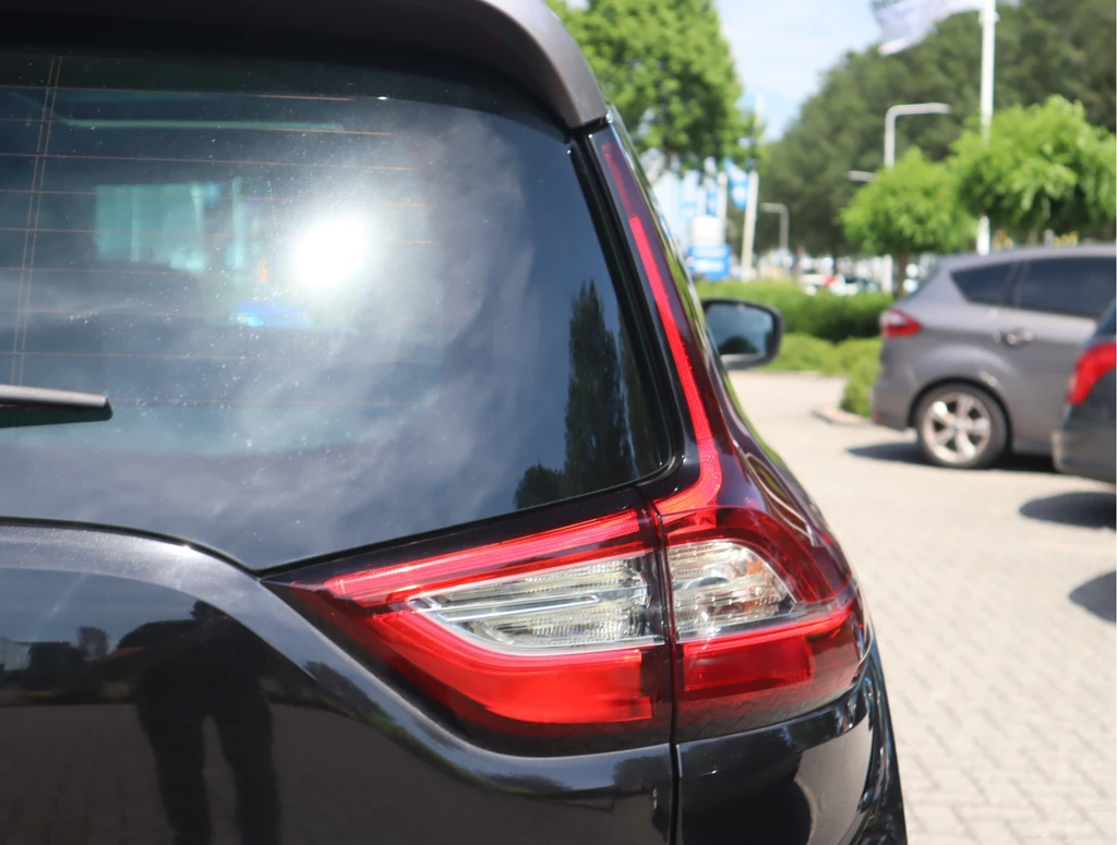 Renault Grand Scénic – foto 11