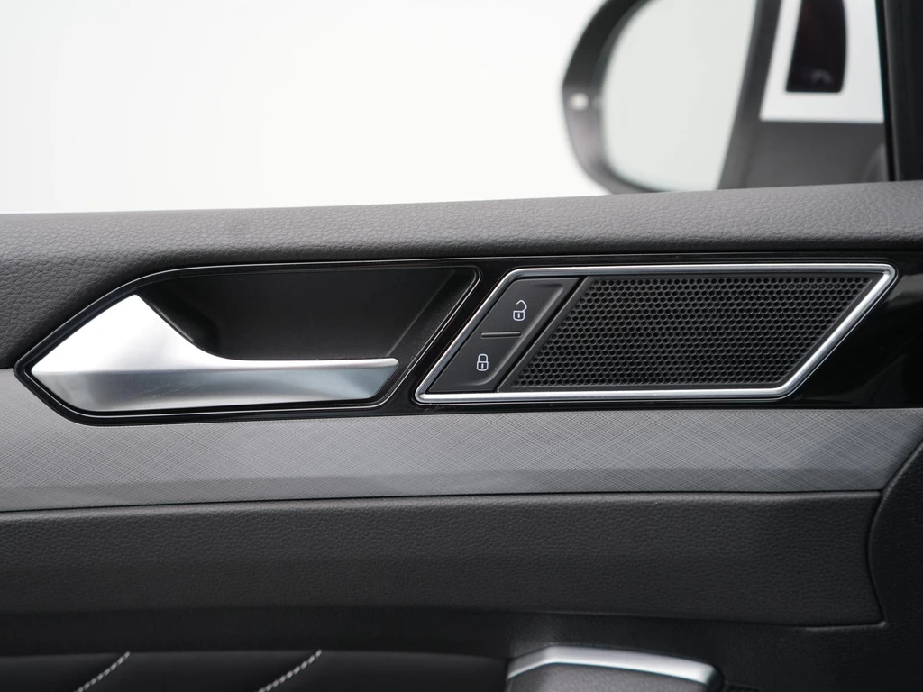 Volkswagen Passat – foto 35