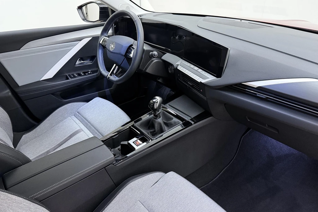 Opel Astra – foto 10