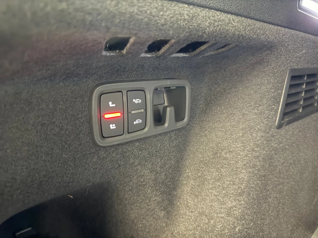 Audi Q8 – foto 32