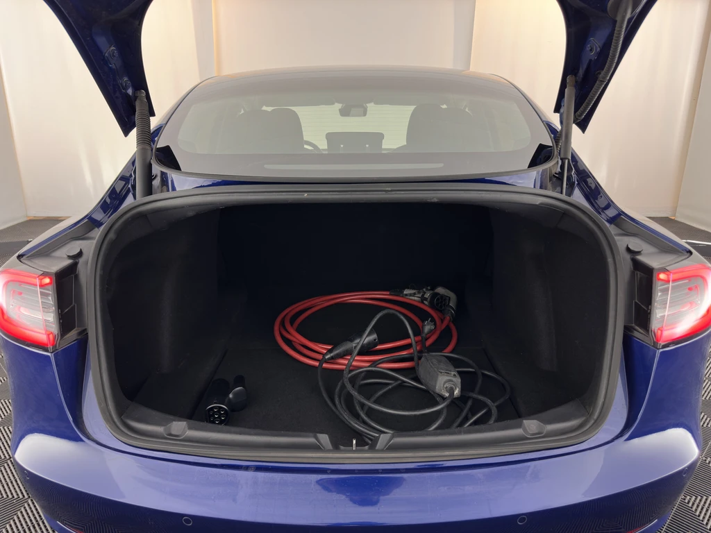 Tesla Model 3 – foto 11