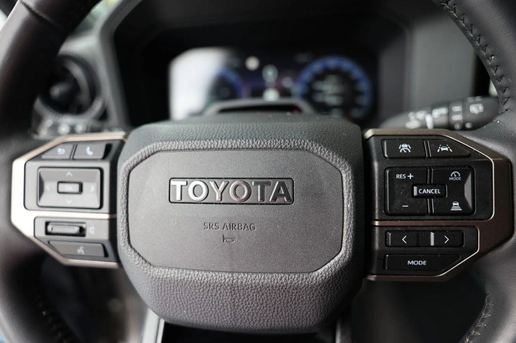 Toyota Land Cruiser – foto 29