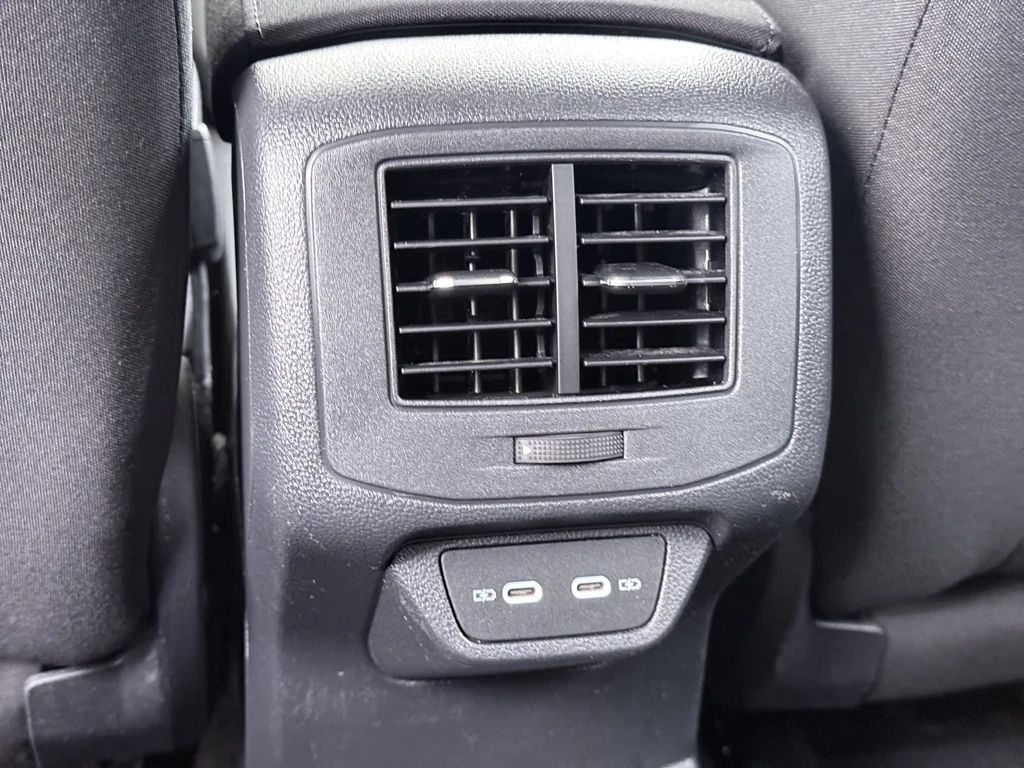 Volkswagen T-Roc – foto 32