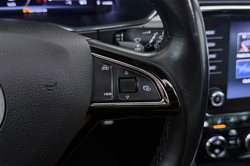 Škoda Superb – foto 43
