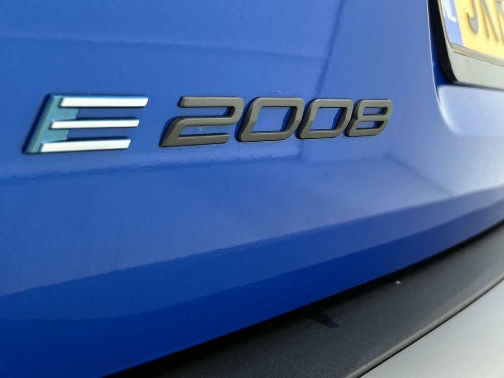 Peugeot e-2008 – foto 13