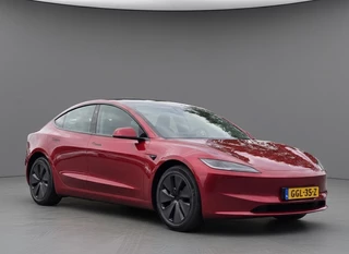 Tesla Model 3 – thumbnail 7