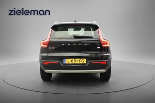 Volvo XC40 – thumbnail 4