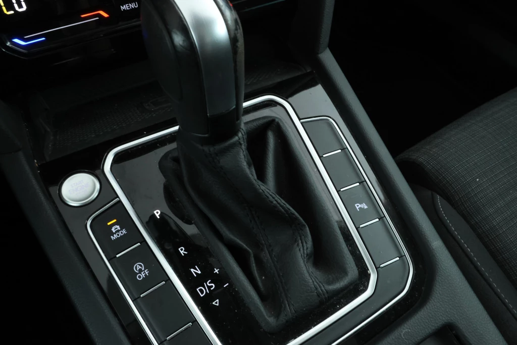 Volkswagen Passat – foto 33