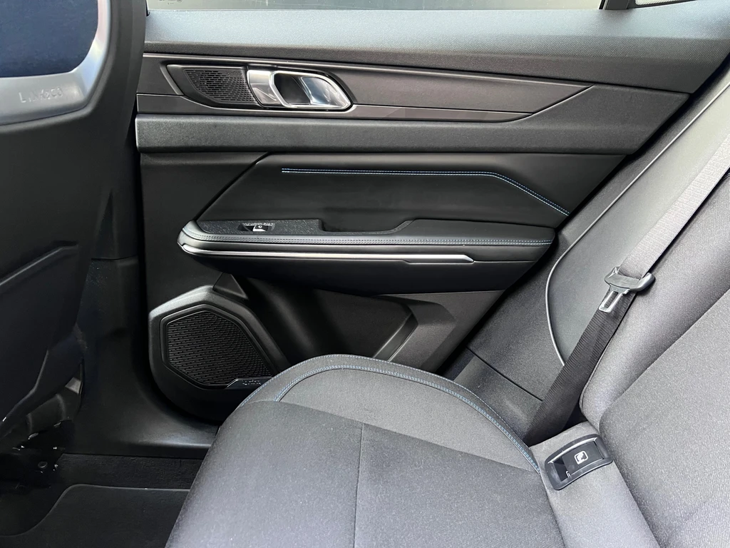 Lynk & Co 01 – foto 18