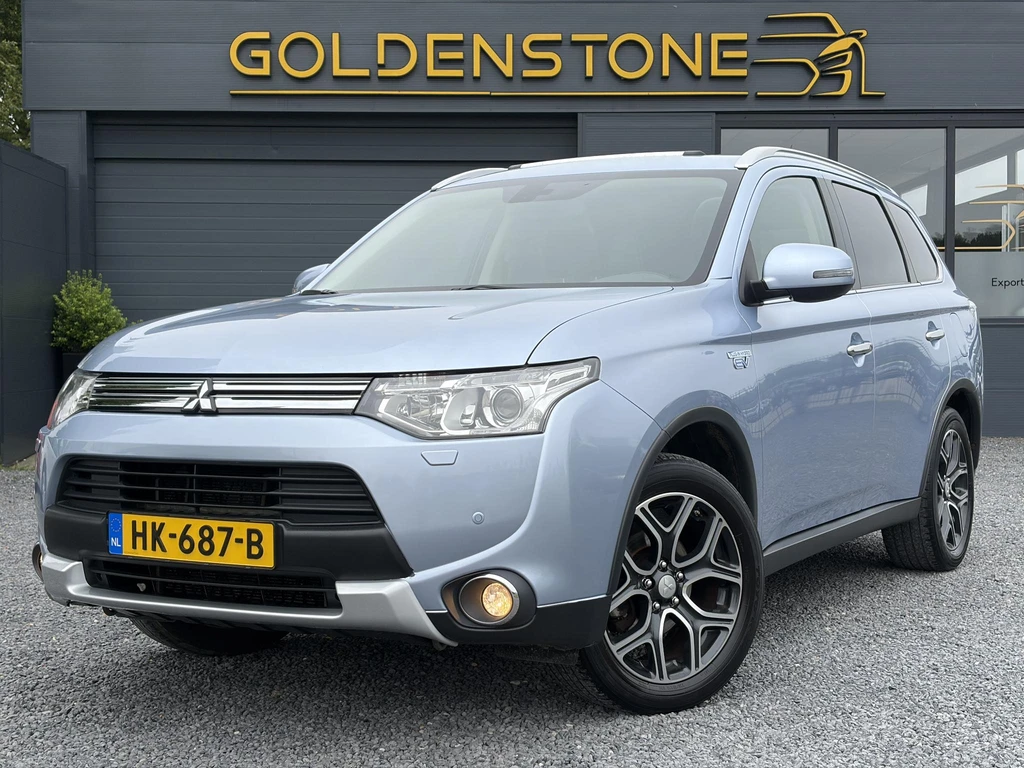 Mitsubishi Outlander – foto 1