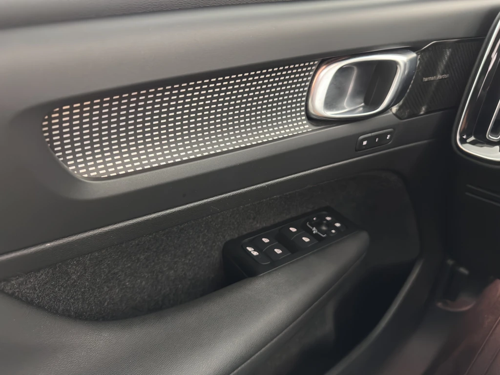 Volvo XC40 – foto 28