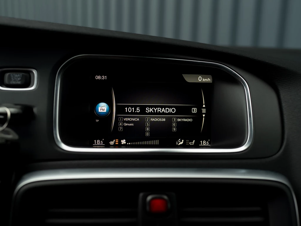 Volvo V40 – foto 24