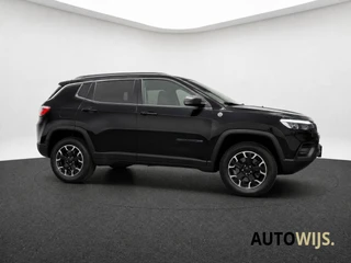 Jeep Compass – thumbnail 4
