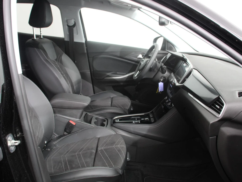 Opel Grandland – foto 12